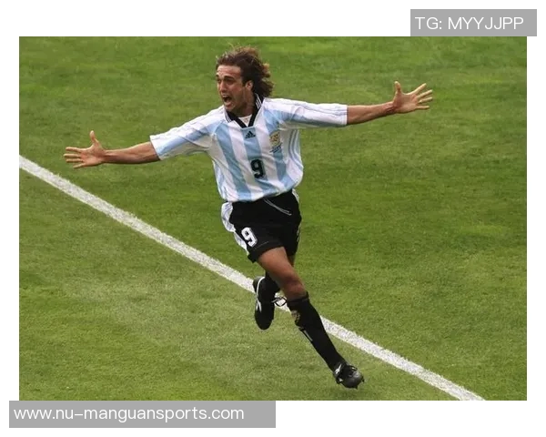 全球超一流足球球星排名揭晓谁是现役足坛之王和未来的传奇巨星